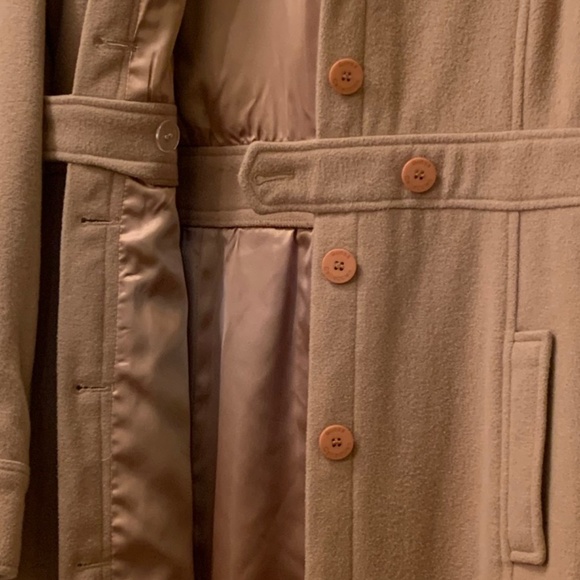 Guess coat - Picture 1 of 4